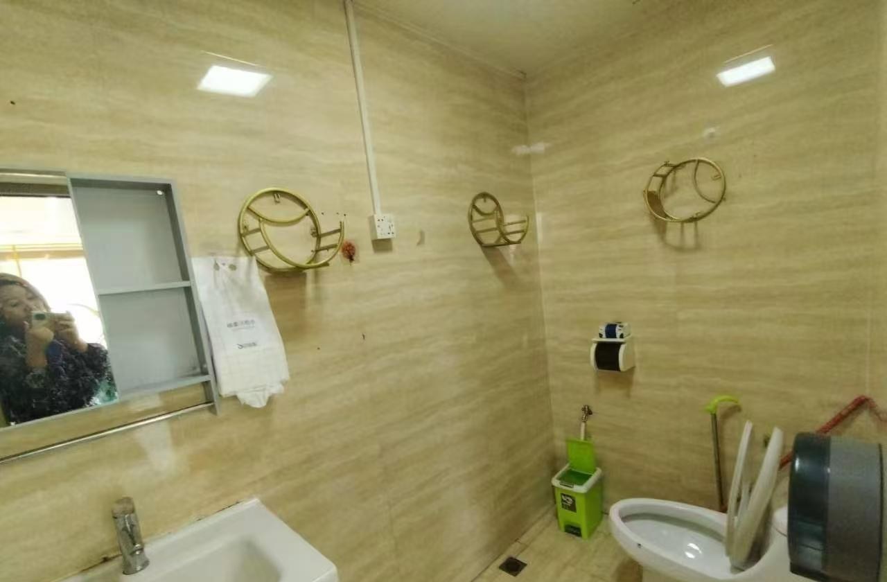 荣超滨海大厦 137㎡ 精装 中楼层办公室出租