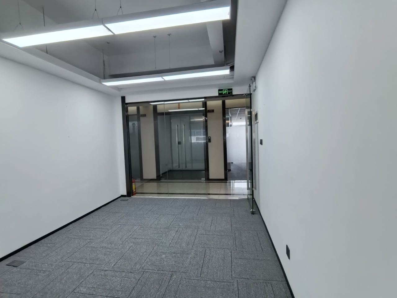 深圳软件园 85㎡ 精装 中层办公室出租
