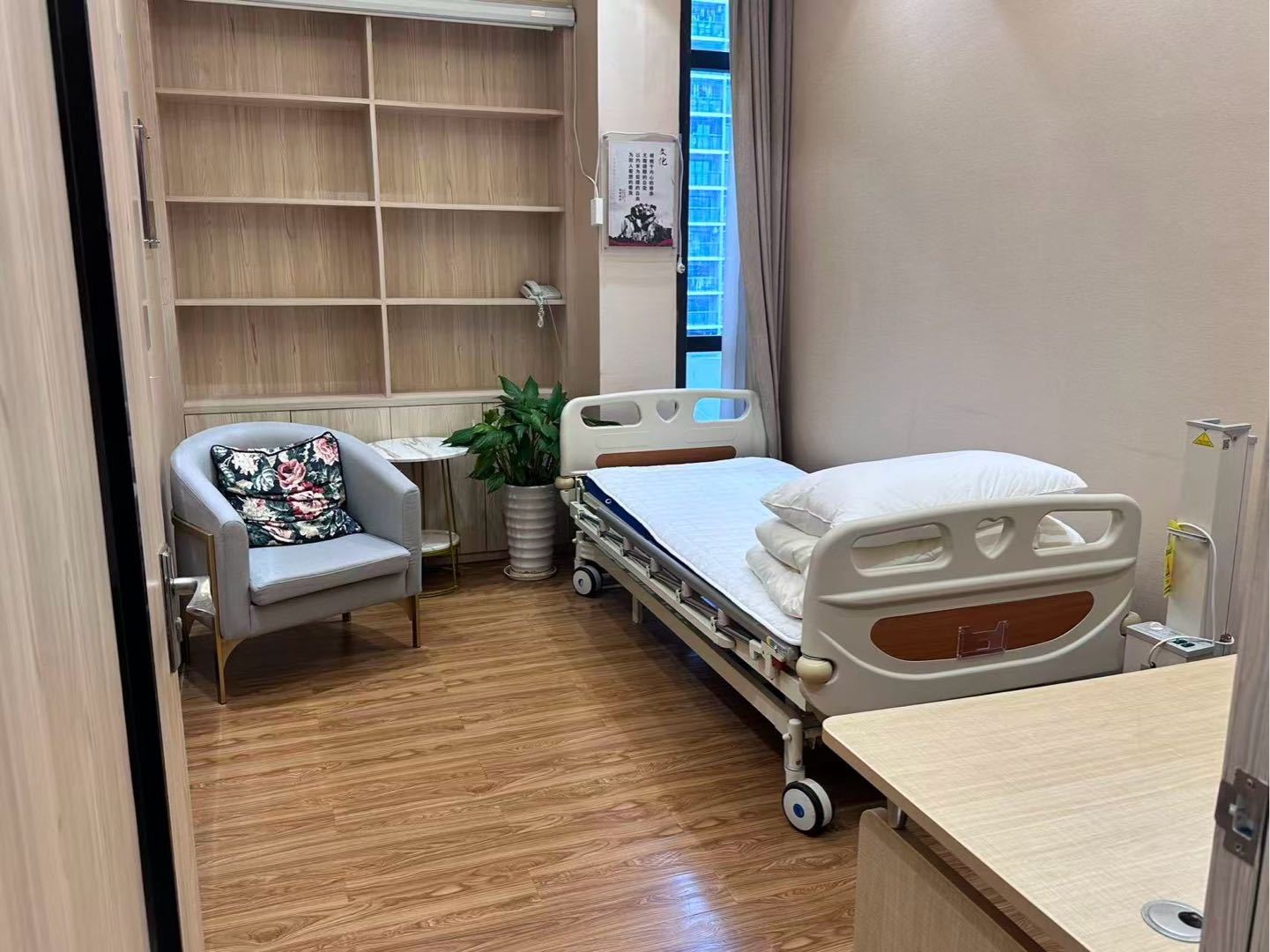 宝能科技园 296㎡ 精装 中层办公室出租