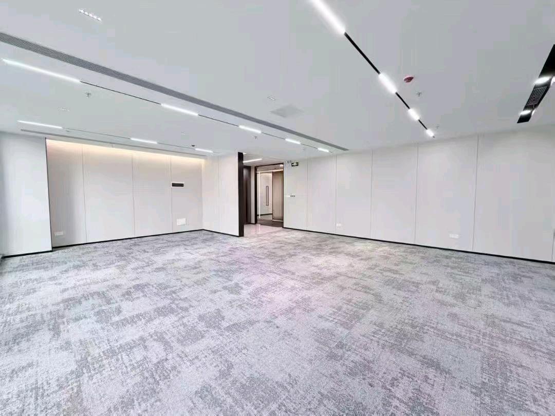 光峰科技大厦 290㎡ 精装 高层办公室出租