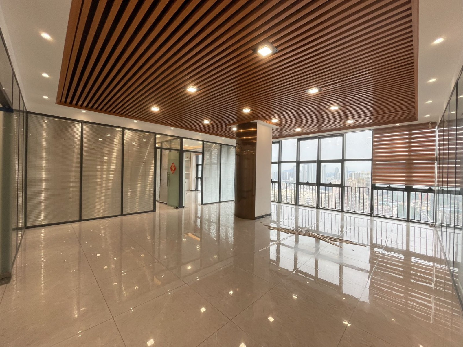 锦胜财富广场423㎡办公室出租