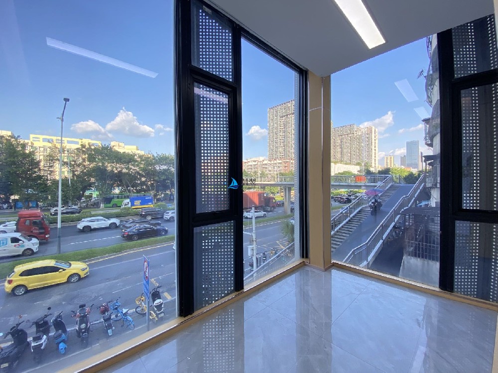 【西乡整层900㎡现成直播工作室出租】40元/㎡|带淋浴间实景图