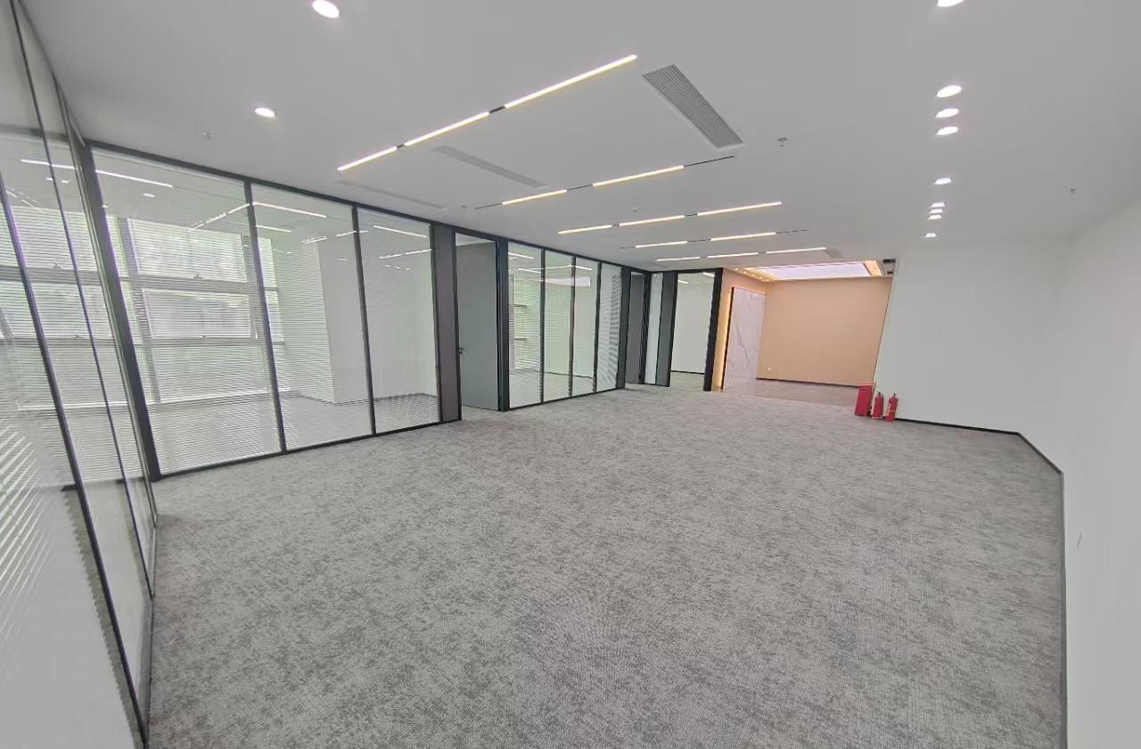 阳光粤海大厦 460㎡ 精装 高楼层办公室出租实景图