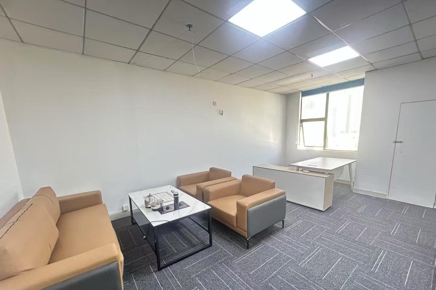 企生活油松商务大厦 188㎡ 精装 中楼层办公室出租
