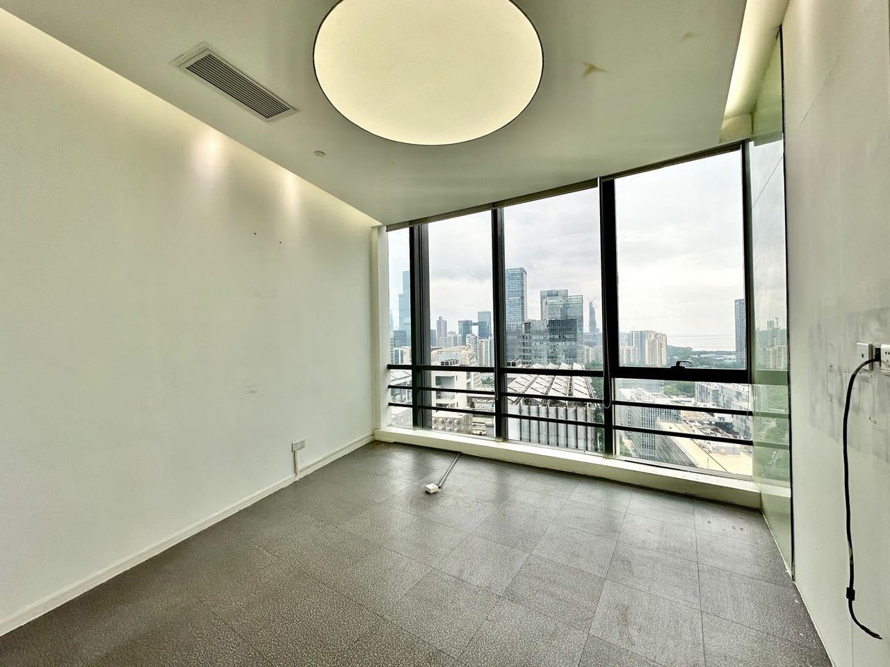 怡化金融科技大厦写字楼523.25㎡精装户型·高层东南向出租实景图