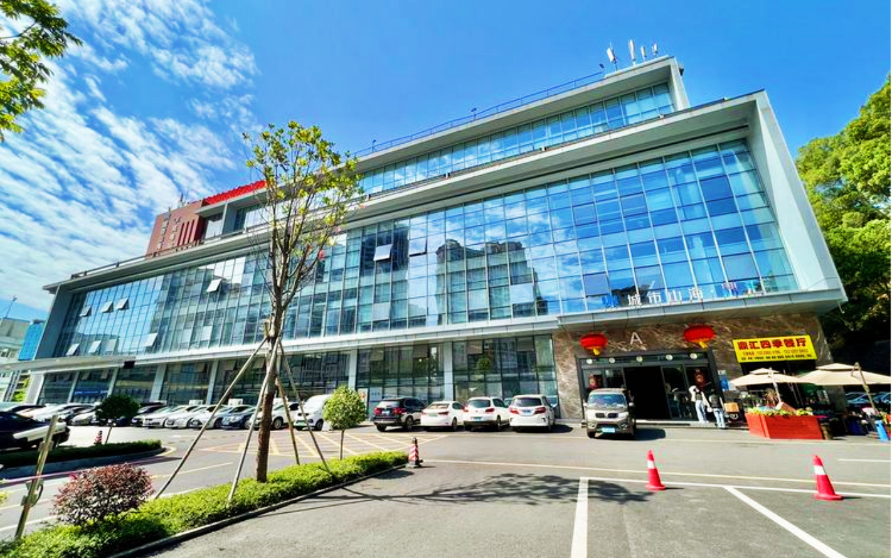 城市山海鼎汇实景图