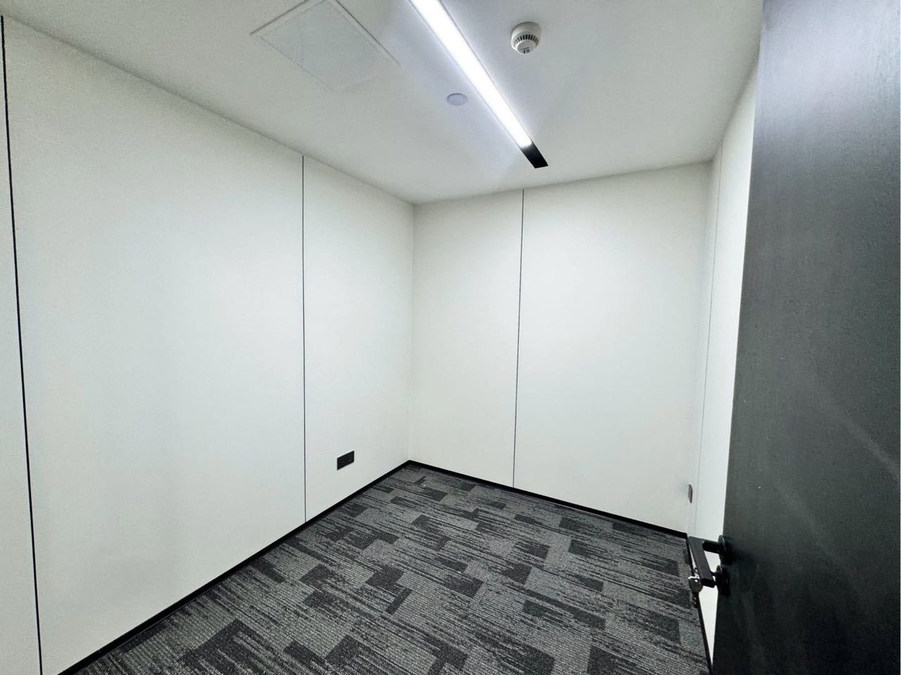 福田区莲花 英龙商务中心126㎡精装办公间高层出租