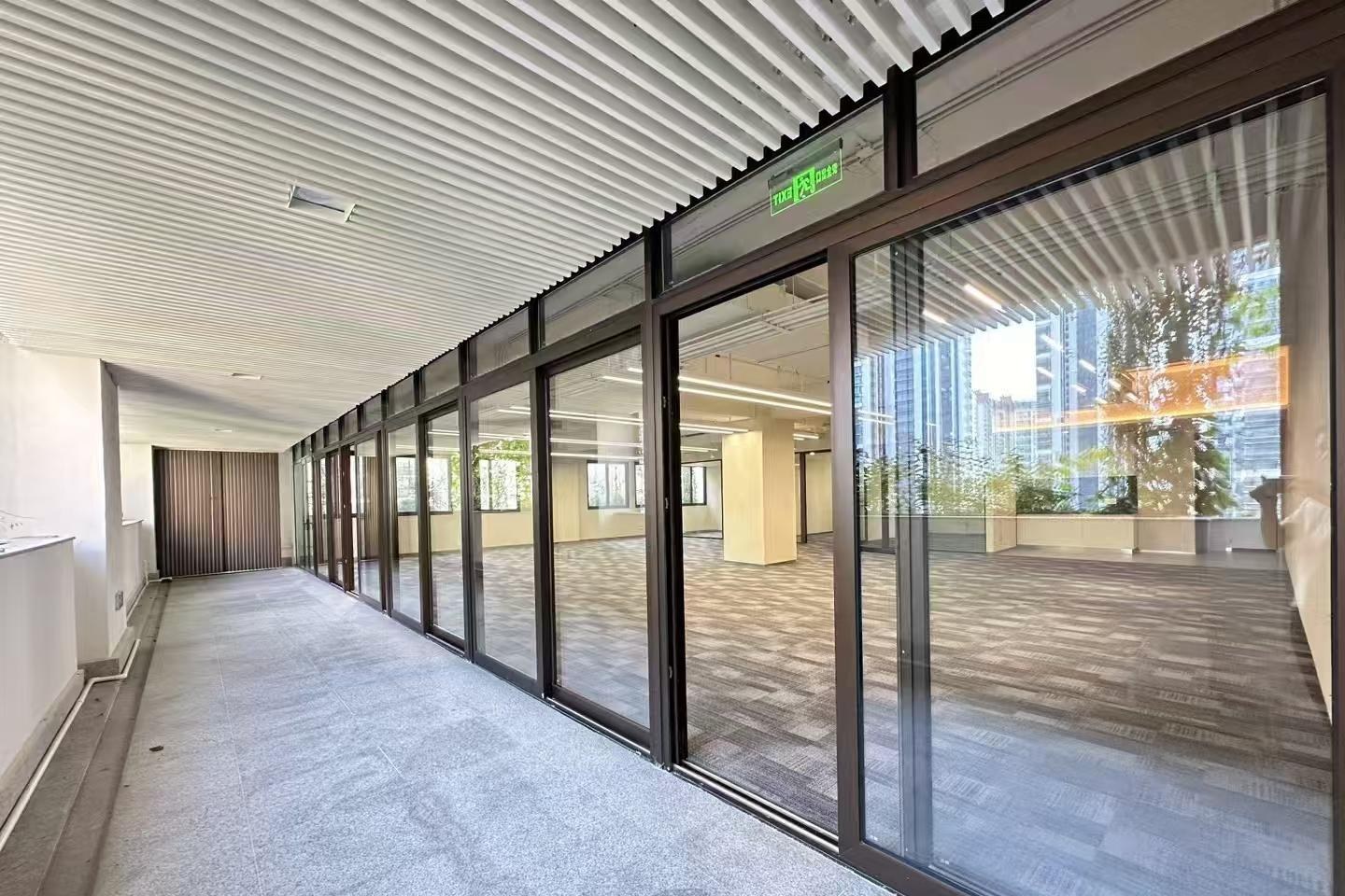 泰华·梧桐聚落花园 370㎡ 精装 低楼层办公室出租实景图