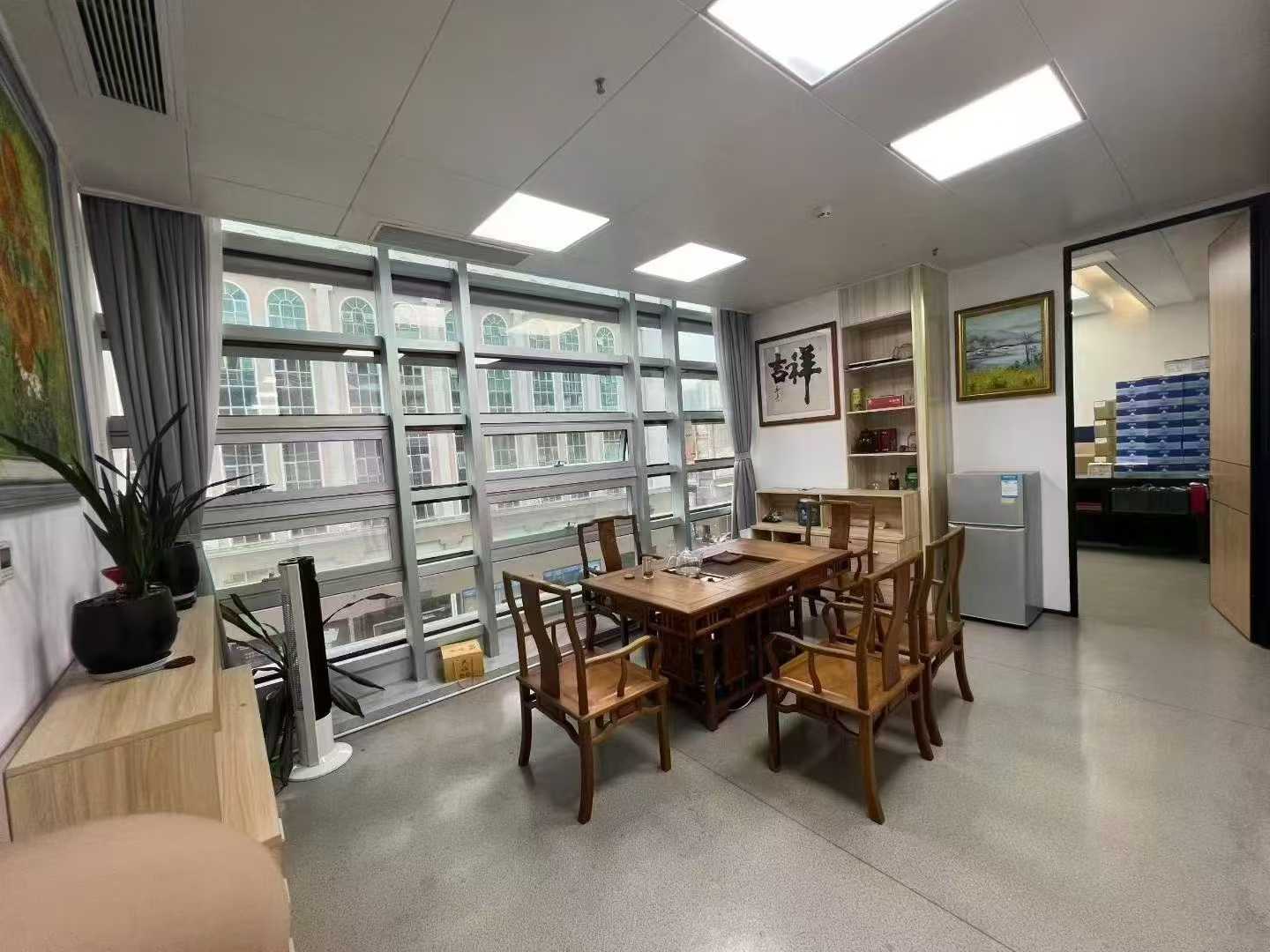 深圳清凤荣盛创投大厦400㎡出租