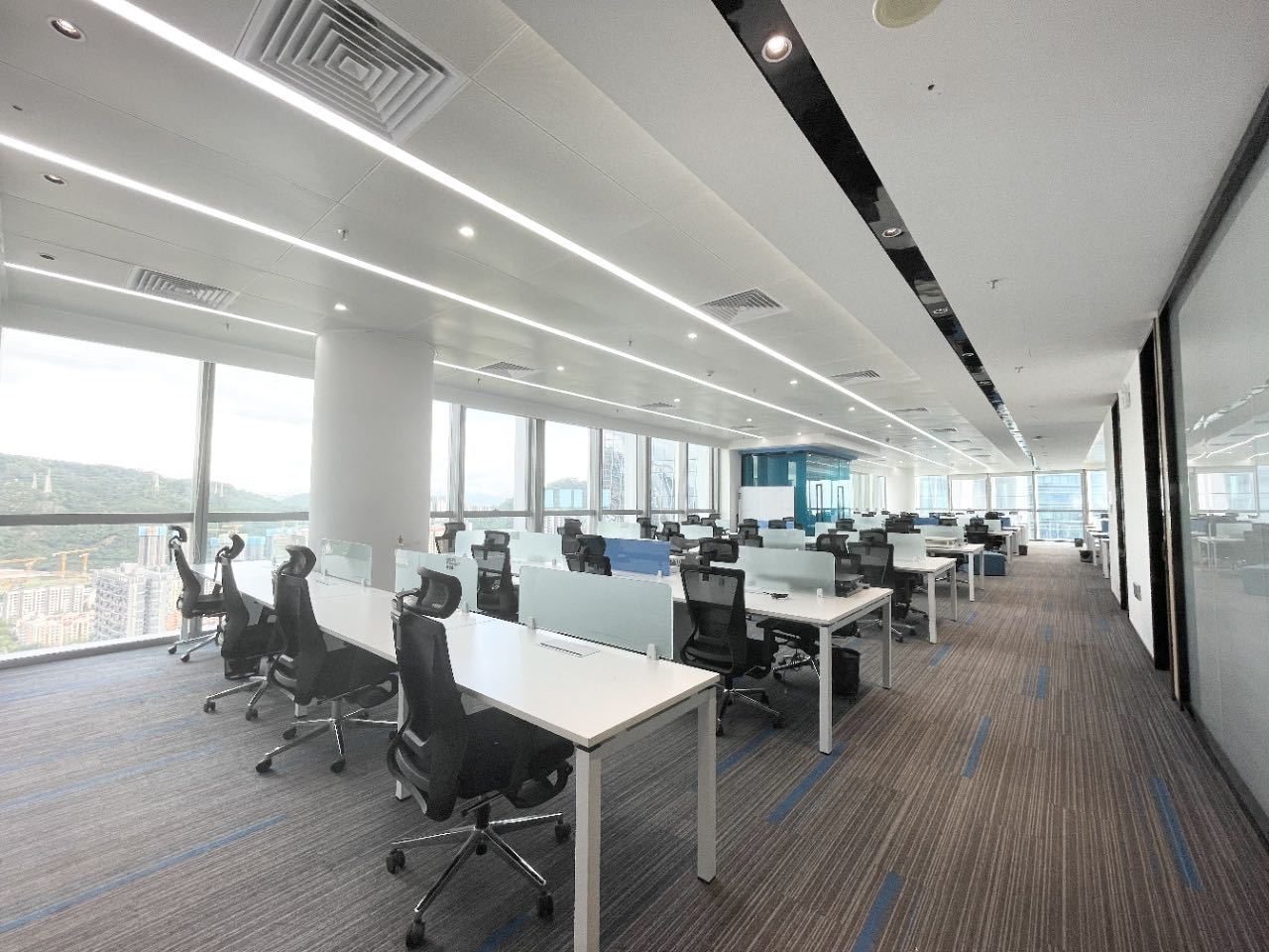 2245.22㎡精装办公室 香江金融中心·近铁路公园站·高层实景图