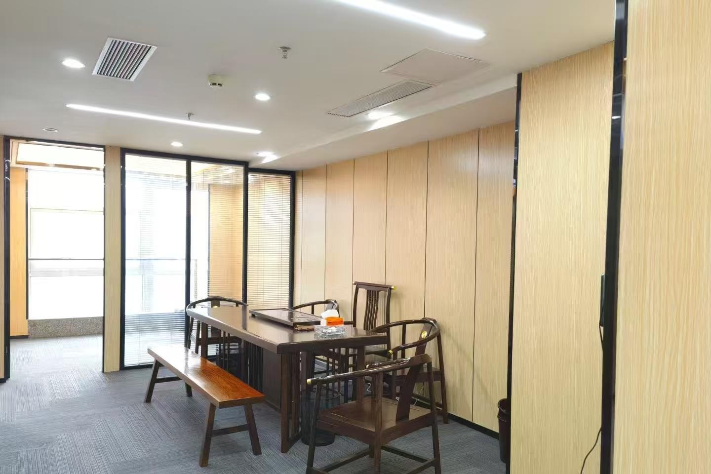 创建大厦 160㎡ 精装 中楼层办公室出租