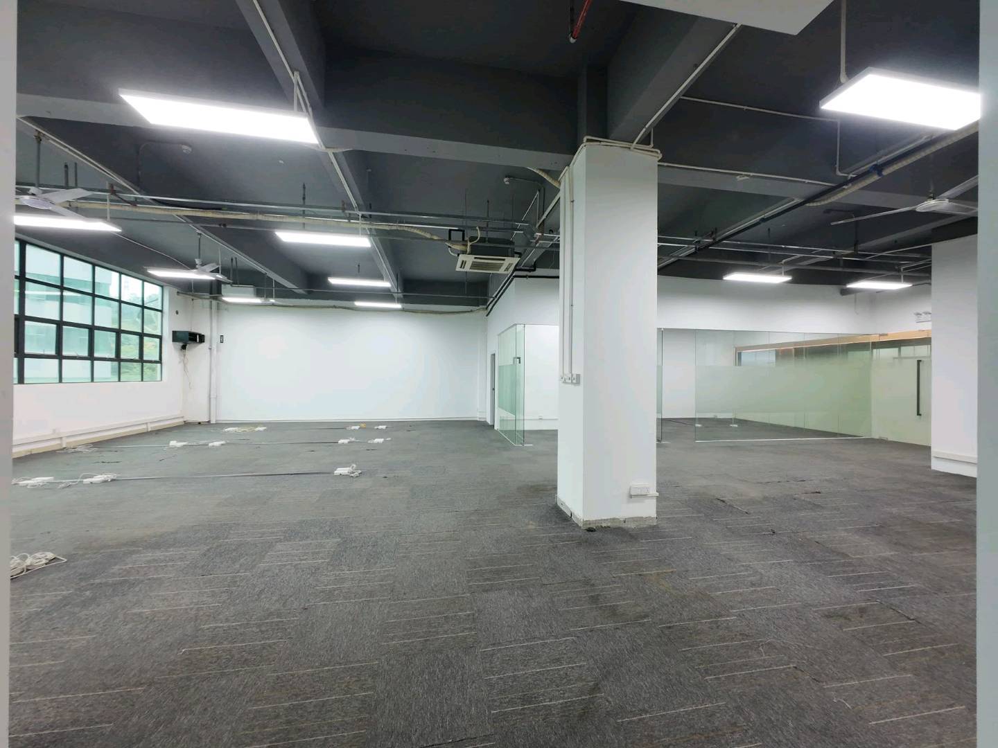 南山云谷一期 600㎡ 精装 中层办公室出租