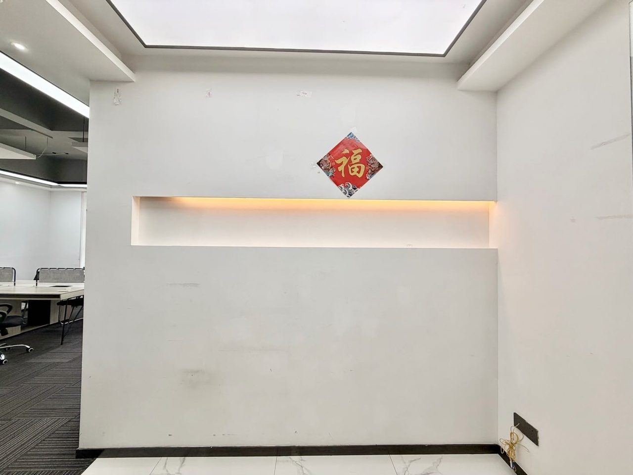 深圳软件园168㎡精装办公室出租,高层北向采光好