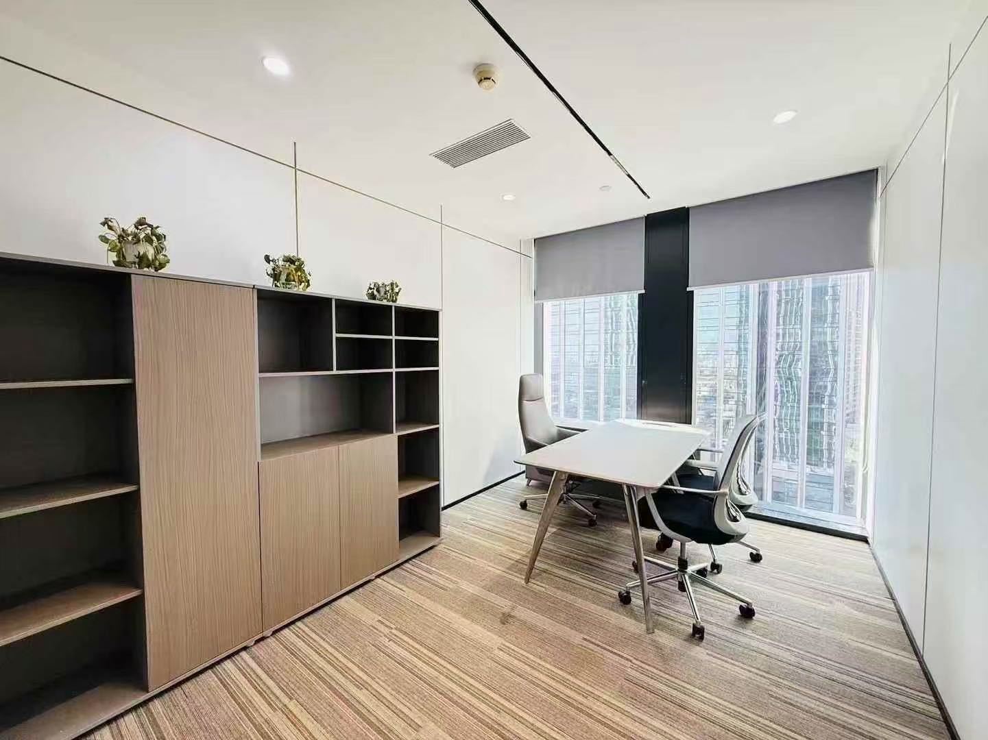 南山金融大厦 698㎡ 豪装 高层办公室出租