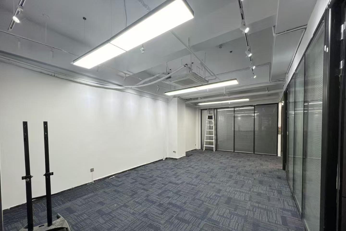 天经大厦 238㎡ 精装 低楼层办公室出租