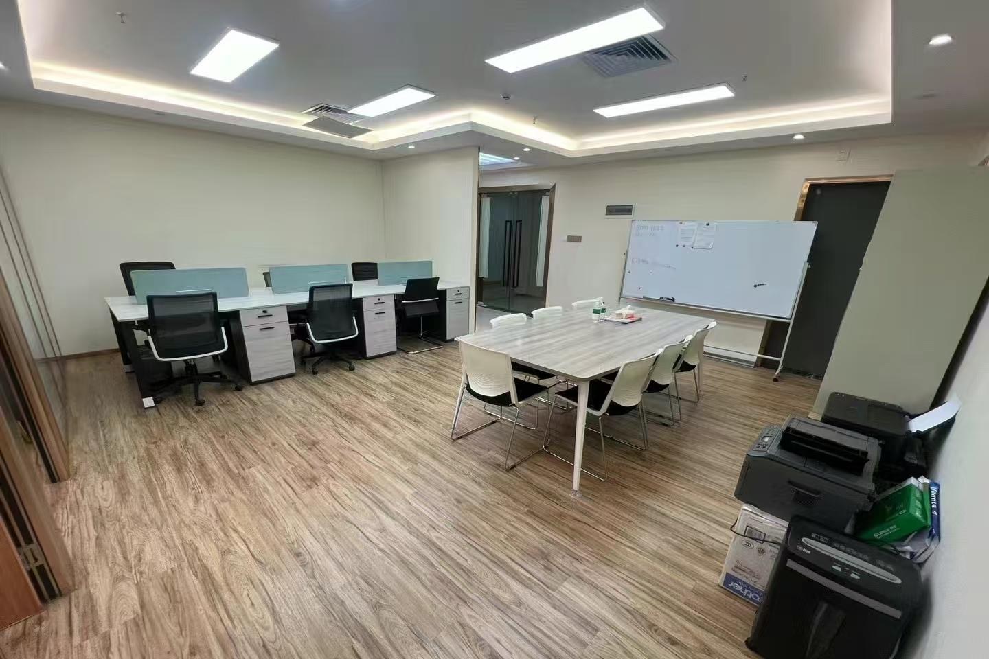 荣超滨海大厦 96㎡ 精装 中楼层办公室出租