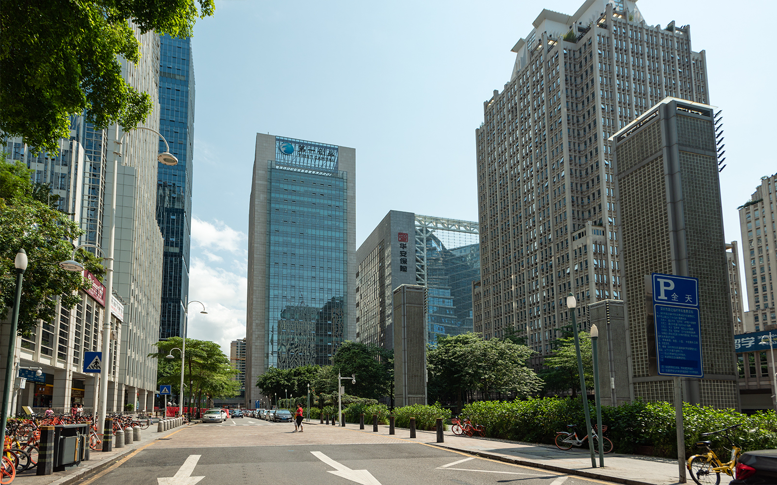 投行大厦实景图