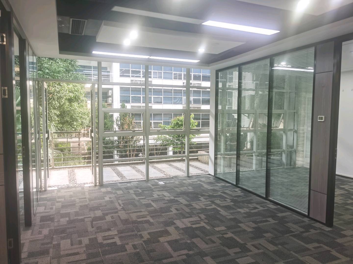 深圳软件园 240㎡ 精装 低层办公室出租