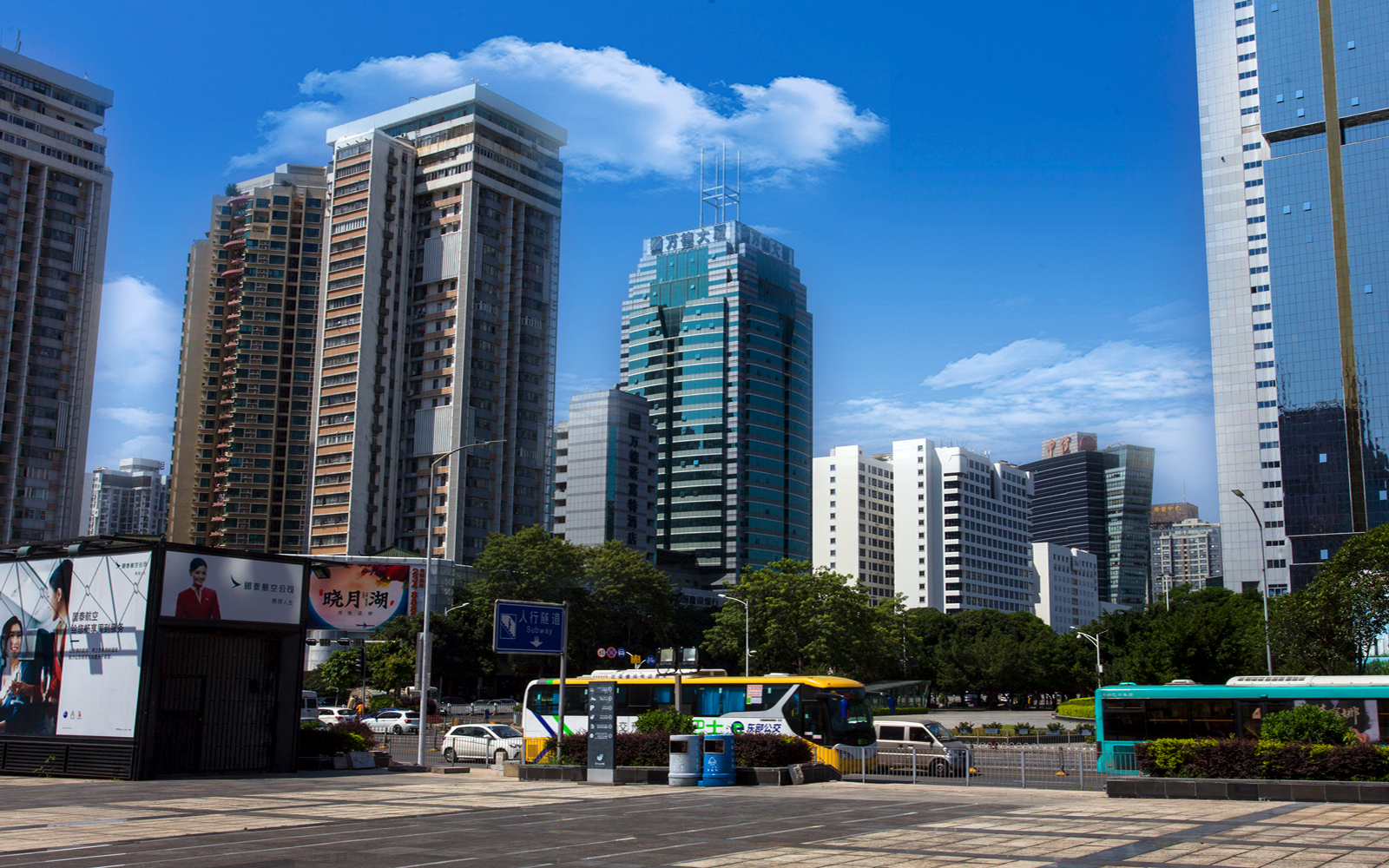 万德大厦实景图