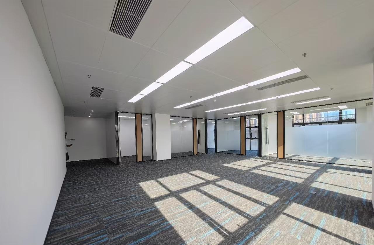 企生活创新科技园 313㎡ 精装 中楼层办公室出租实景图