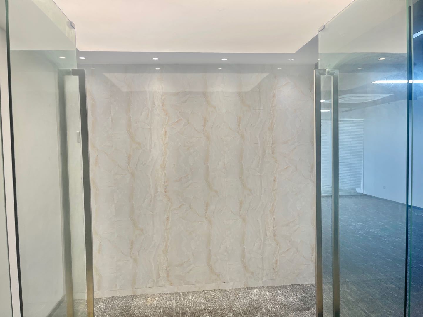 长园新材料港 130㎡ 精装 低层办公室出租