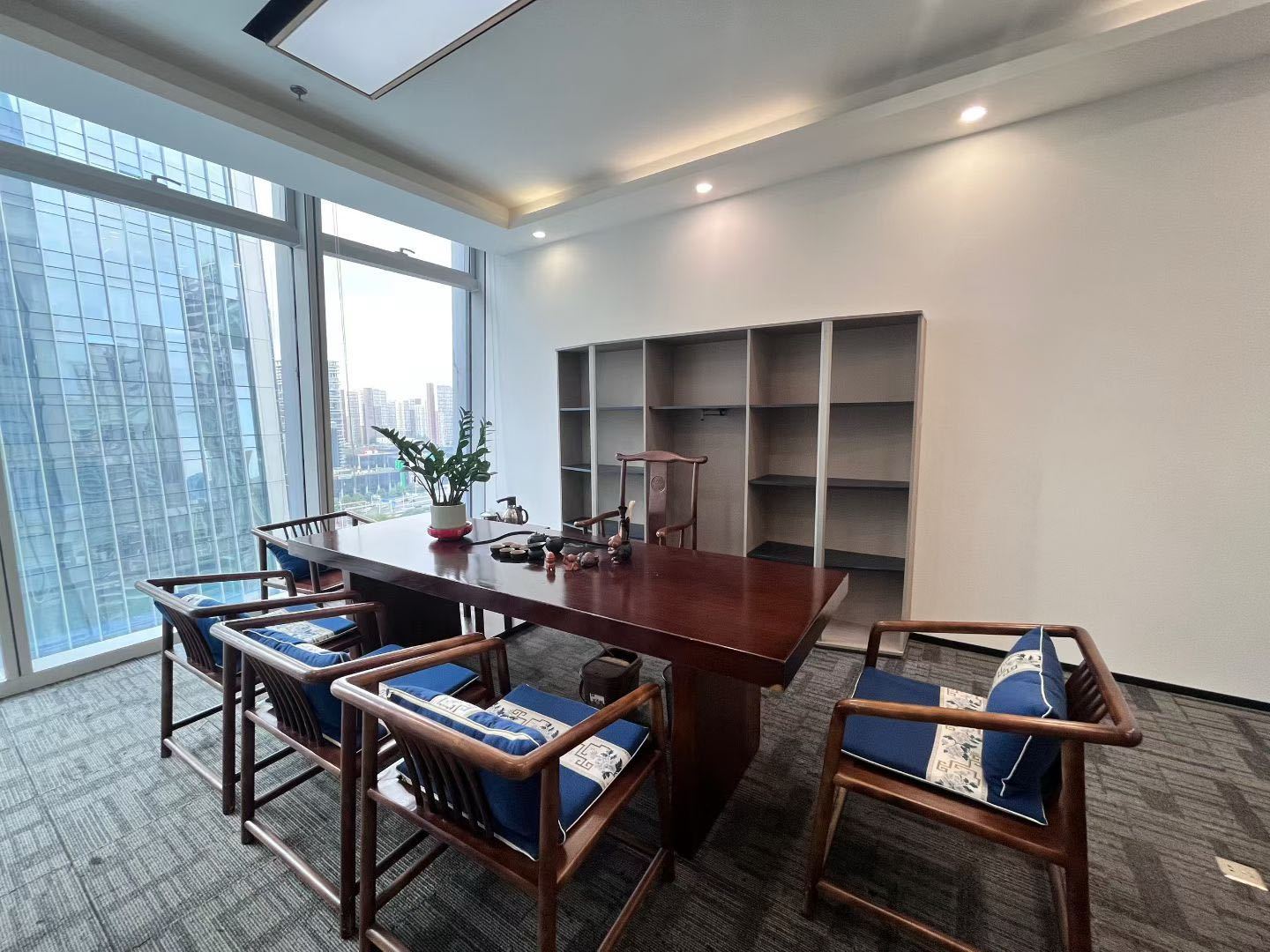 卓越前海壹号 188㎡ 精装 中层办公室出租