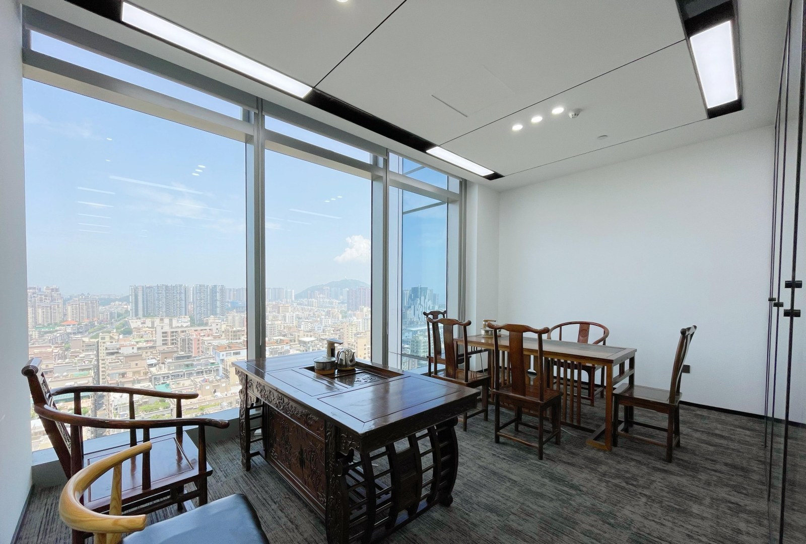 讯美科技广场 145㎡ 精装 中楼层办公室出租实景图