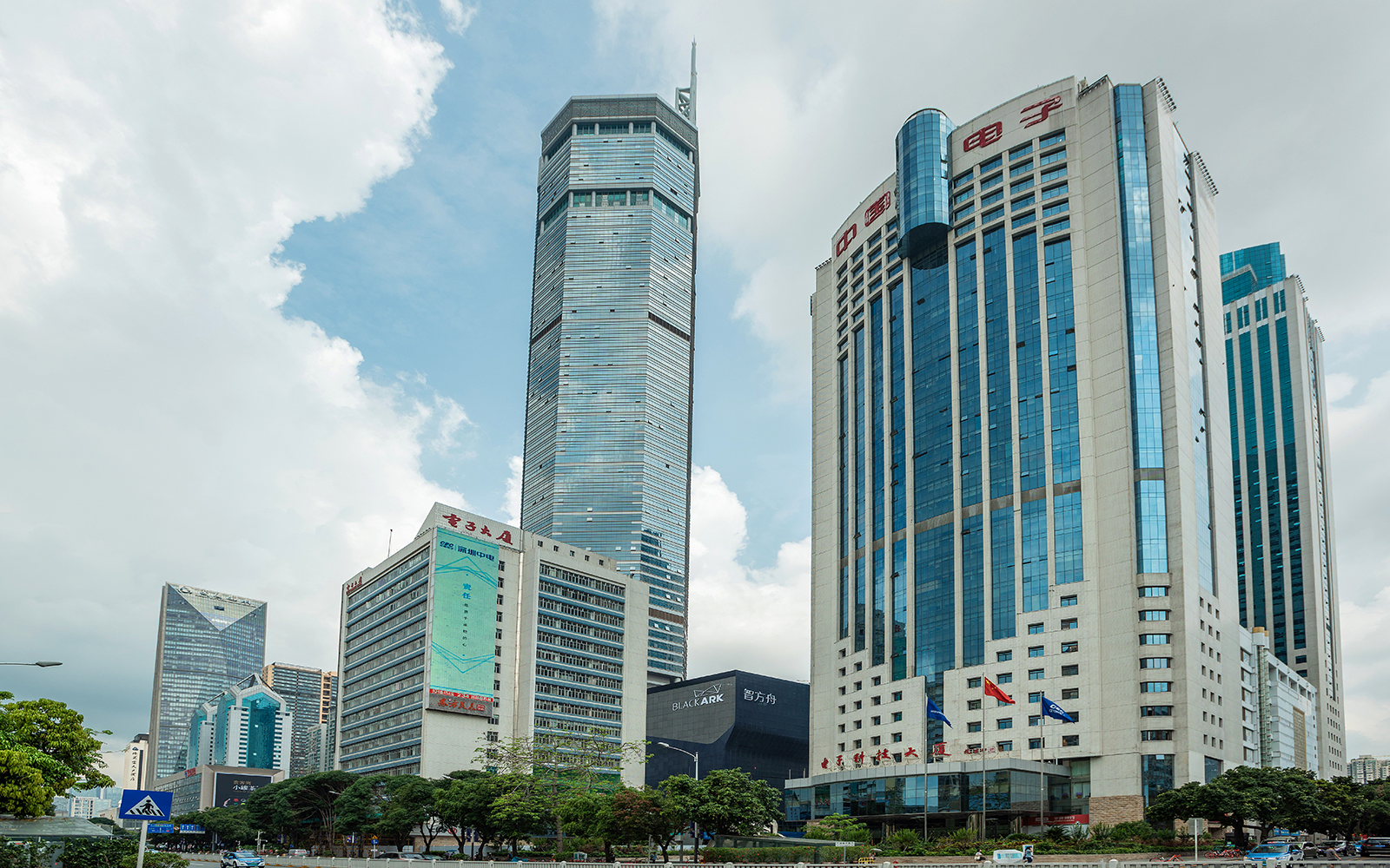 赛格广场实景图