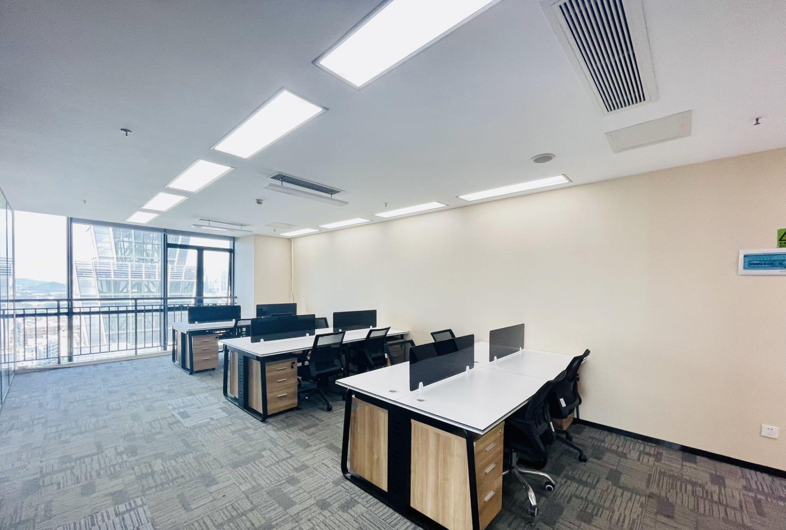 比克科技大厦 252㎡ 精装 中楼层办公室出租