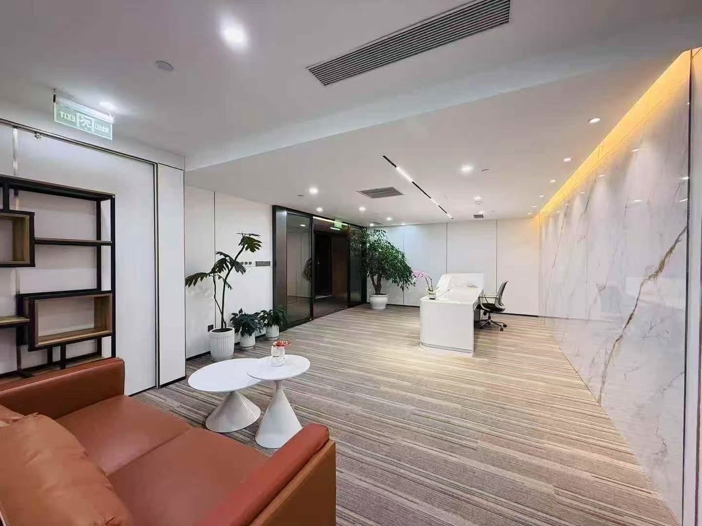 南山金融大厦 698㎡ 豪装 高层办公室出租实景图