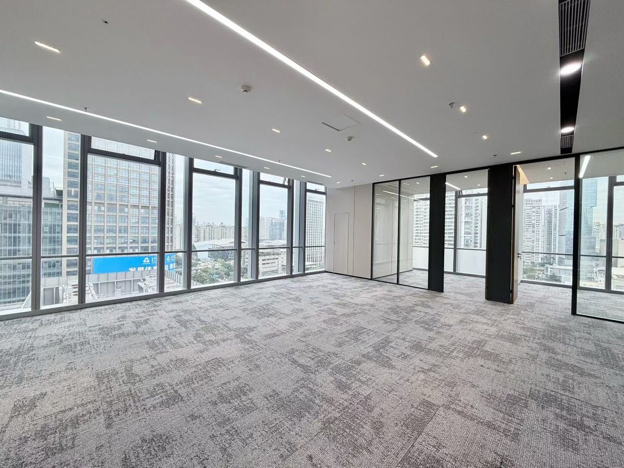 航天科技广场写字楼265㎡精装户型·低层西南向出租