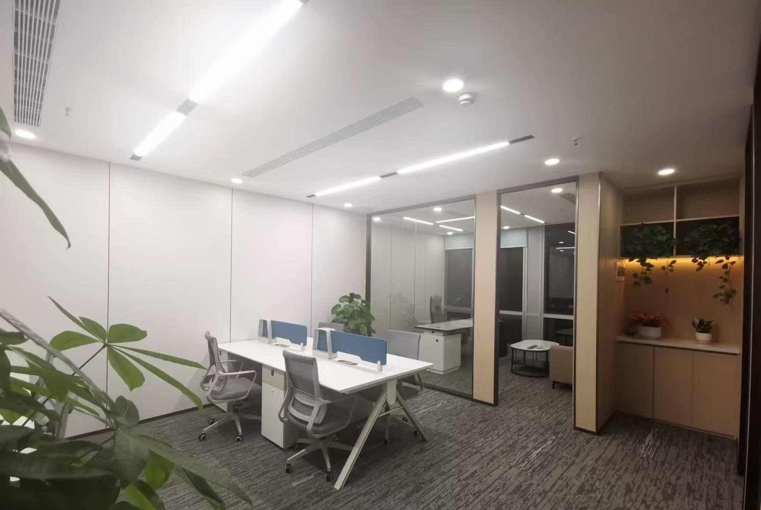 新世界中心 177㎡ 精装 高楼层办公室出租实景图