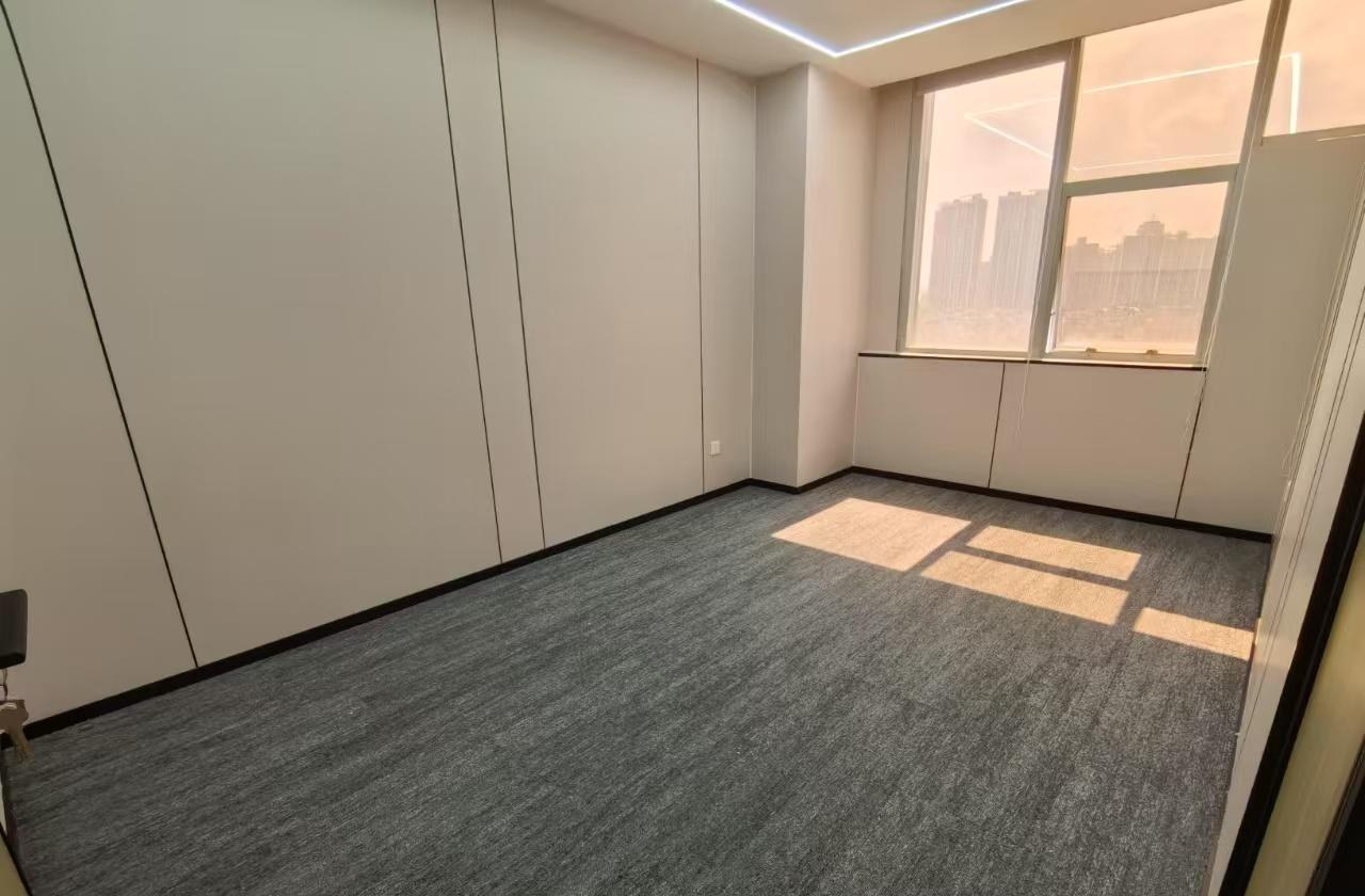 文蔚大厦 227㎡ 精装 中楼层办公室出租