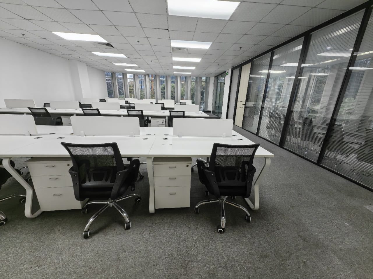 830㎡精装办公室 深圳市软件产业基地·近深大南站·中层实景图