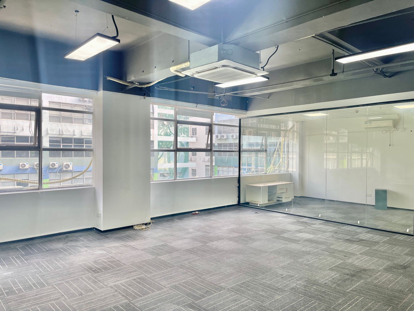 长园新材料港 150㎡ 精装 低层办公室出租