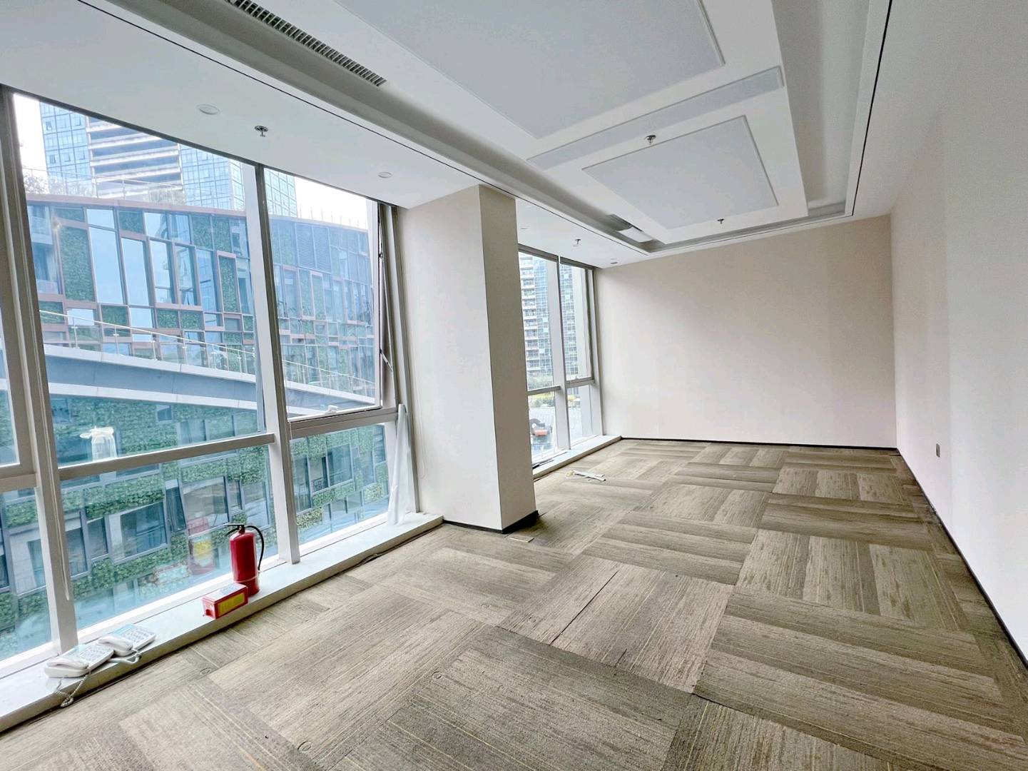 侨城坊 320㎡ 精装 低层办公室出租