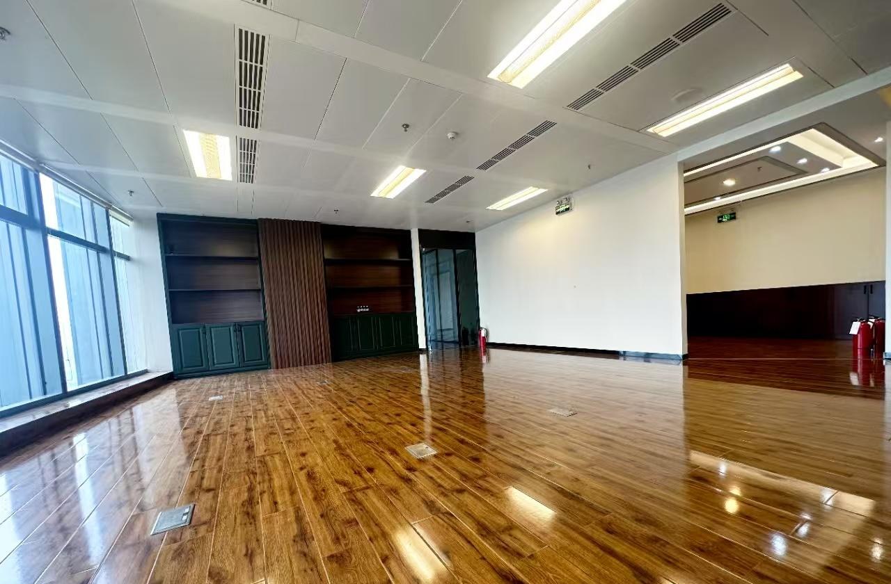 NEO企业大厦 353.85㎡ 精装 高楼层办公室出租