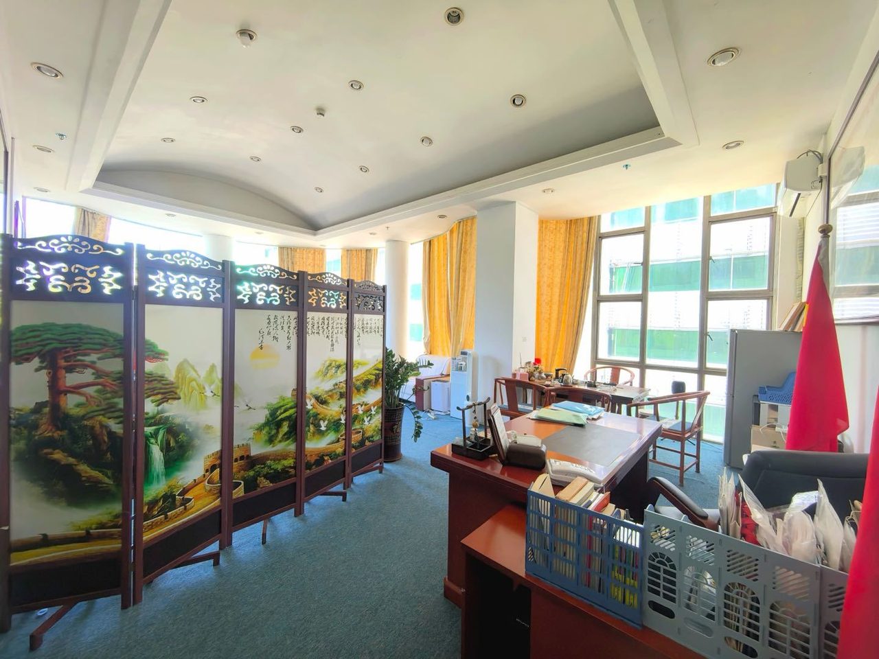 南山区科技园 创业印章大厦58㎡豪装办公间高层出租实景图