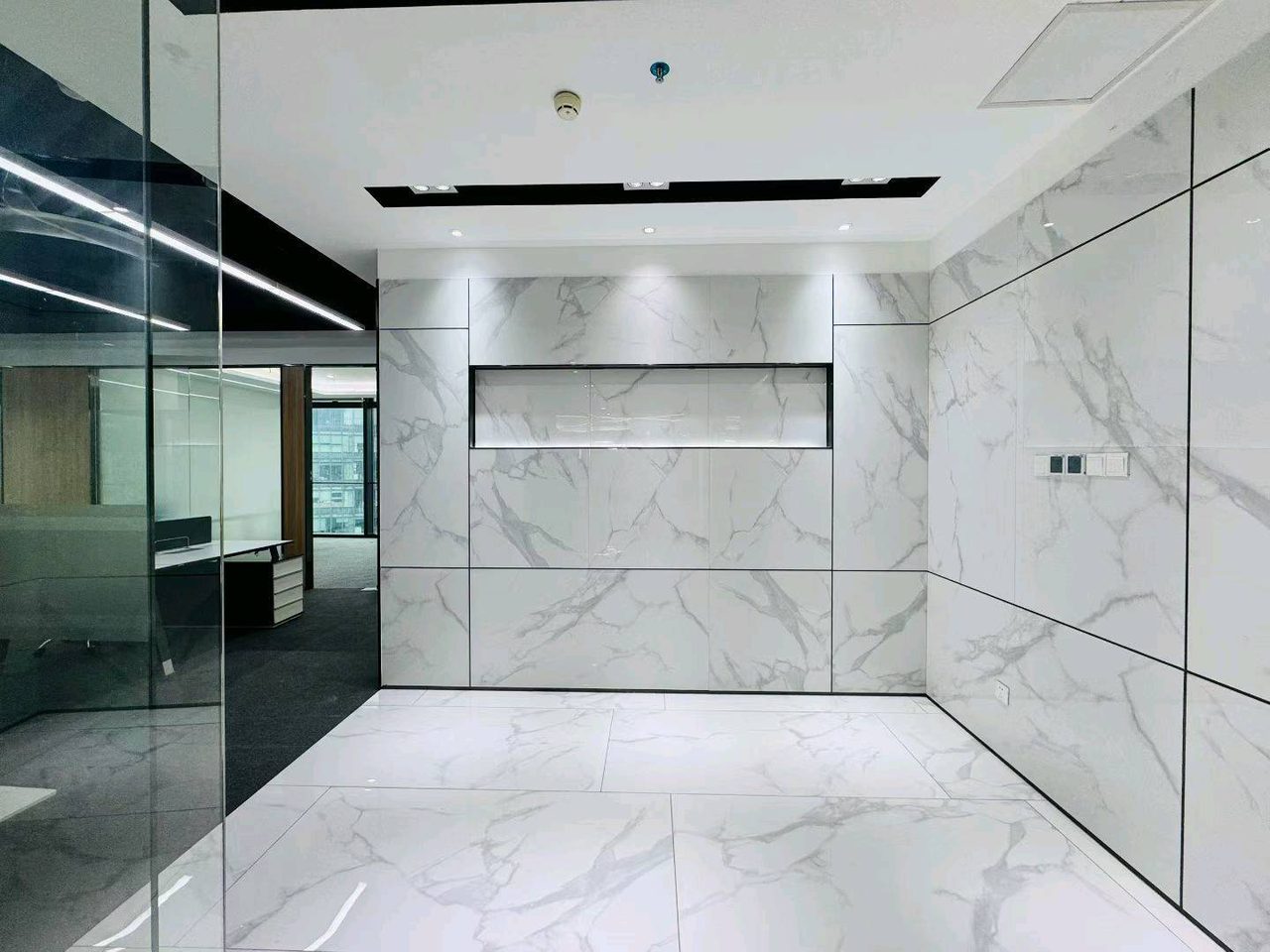 南山区华侨城写字楼出租 方大城 295㎡精装