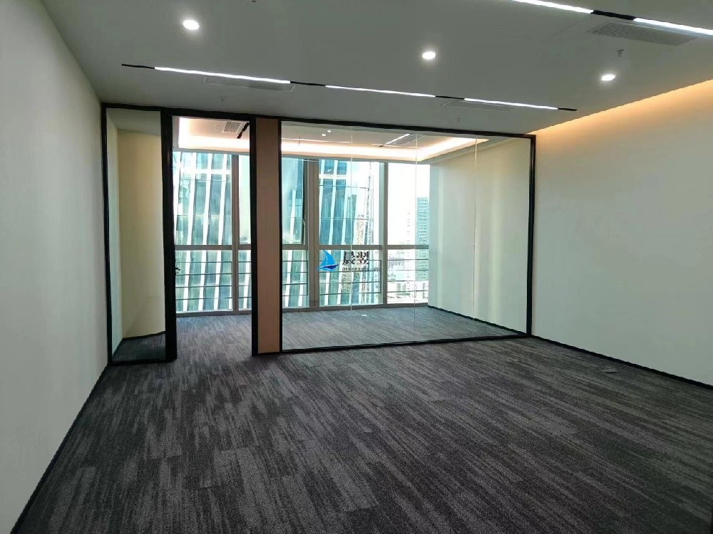 深圳前海香江金融大厦153㎡出租|68元/㎡|近电梯口实景图