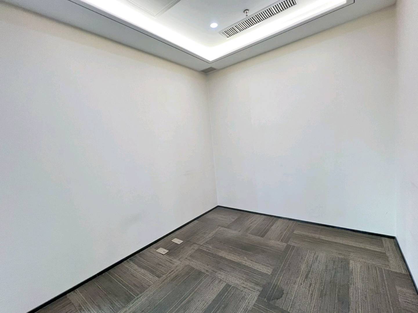 侨城坊 640㎡ 精装 低层办公室出租