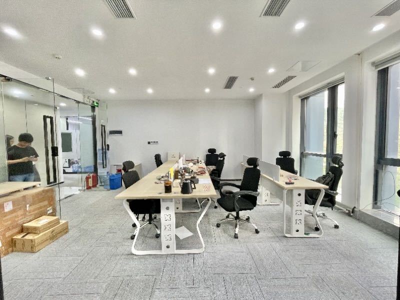 京基御景峯大厦 151㎡ 精装 高层办公室出租