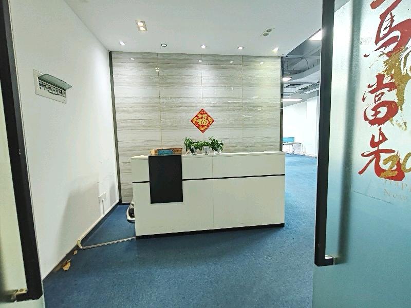 国人通信大厦 230㎡ 精装 高层办公室出租
