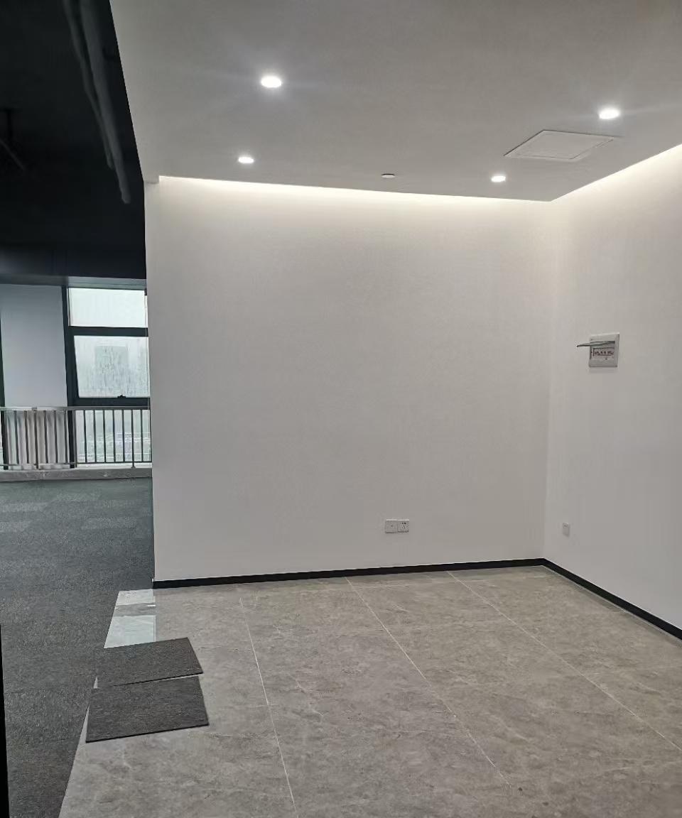 展辰大厦 260㎡ 精装 中楼层办公室出租