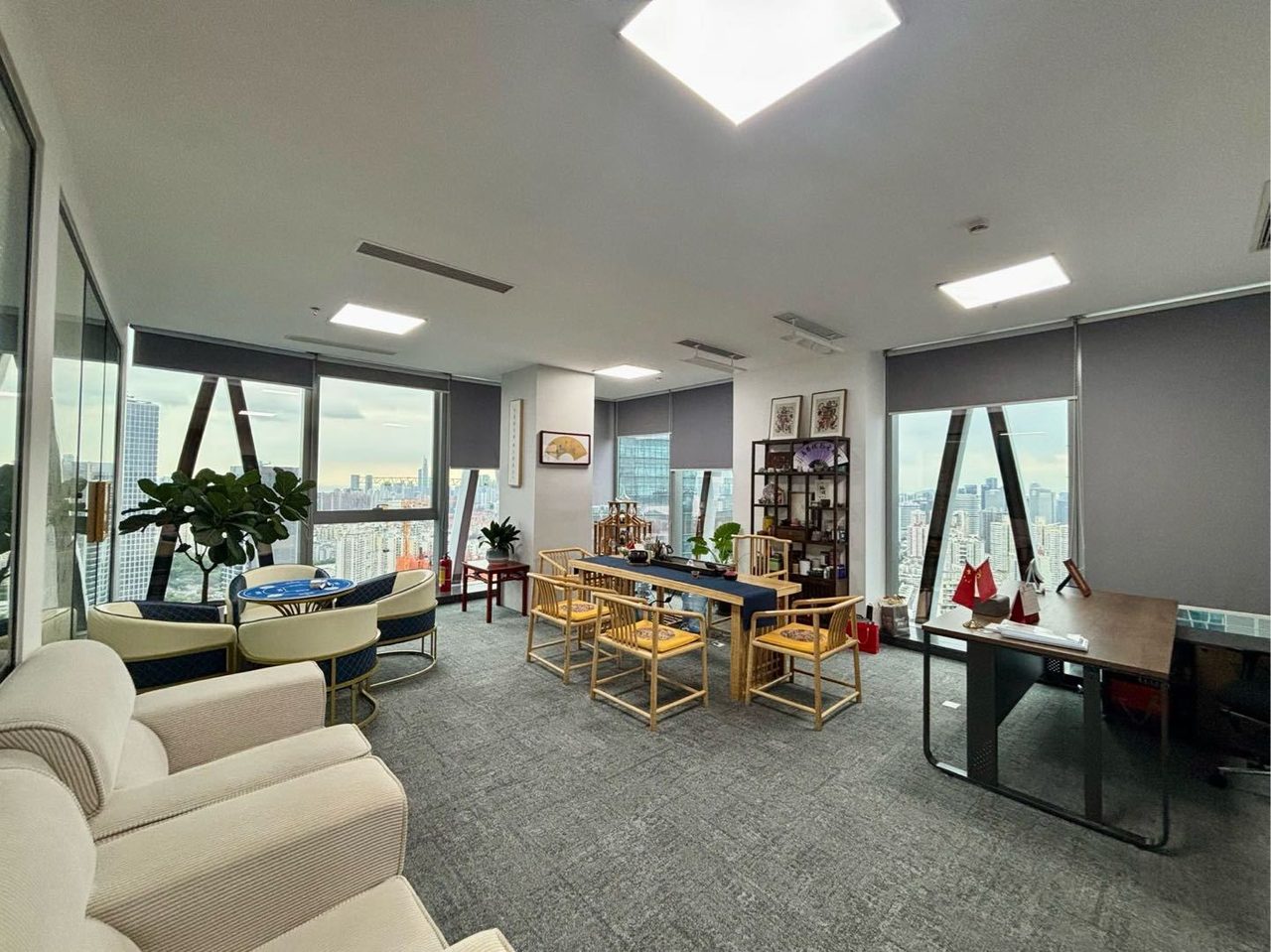 海信南方大厦748㎡精装写字楼（南山区后海） 近人才公园站
