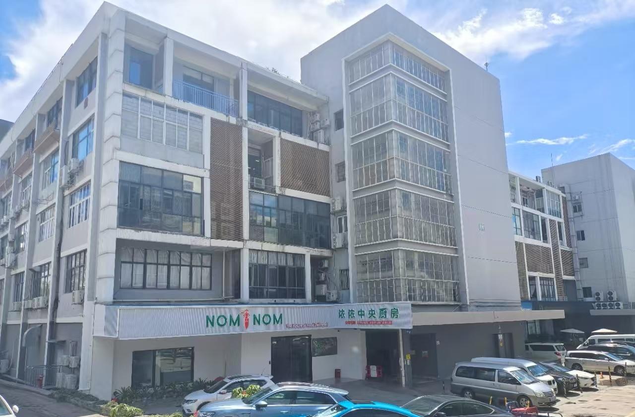 兴华工业大厦 138㎡ 精装 低楼层办公室出租