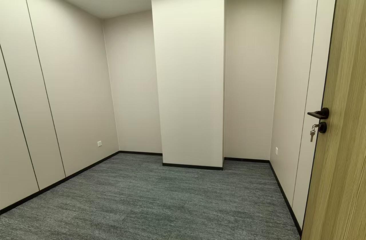 文蔚大厦 227㎡ 精装 中楼层办公室出租