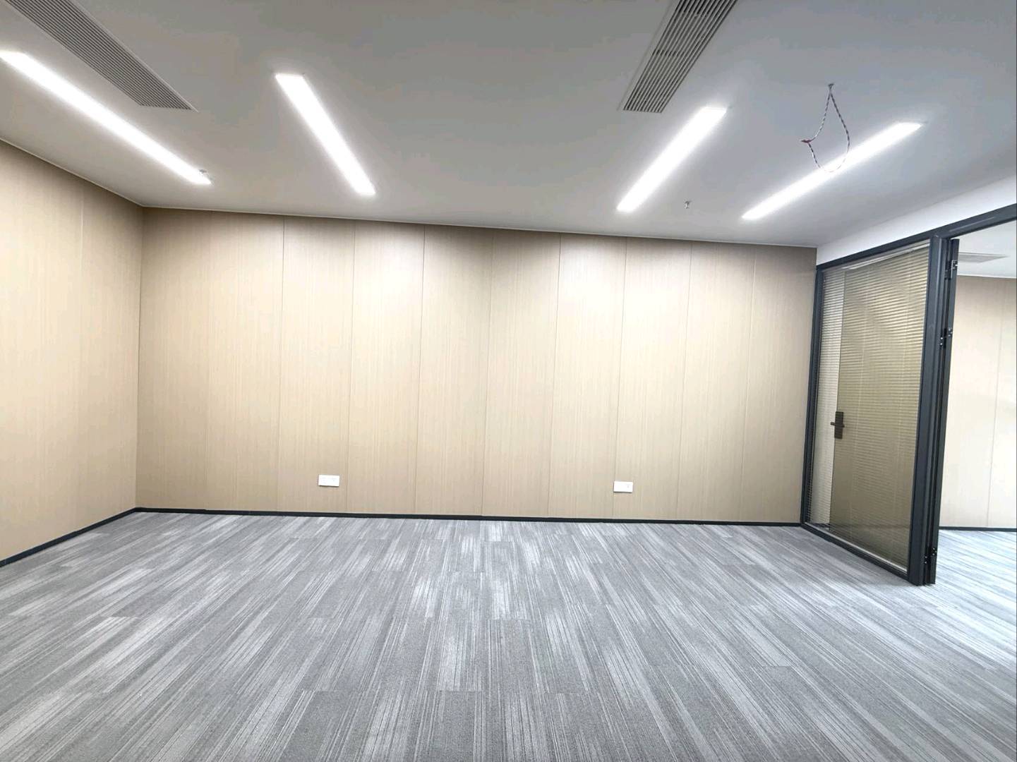 工勘大厦 84㎡ 精装 中层办公室出租