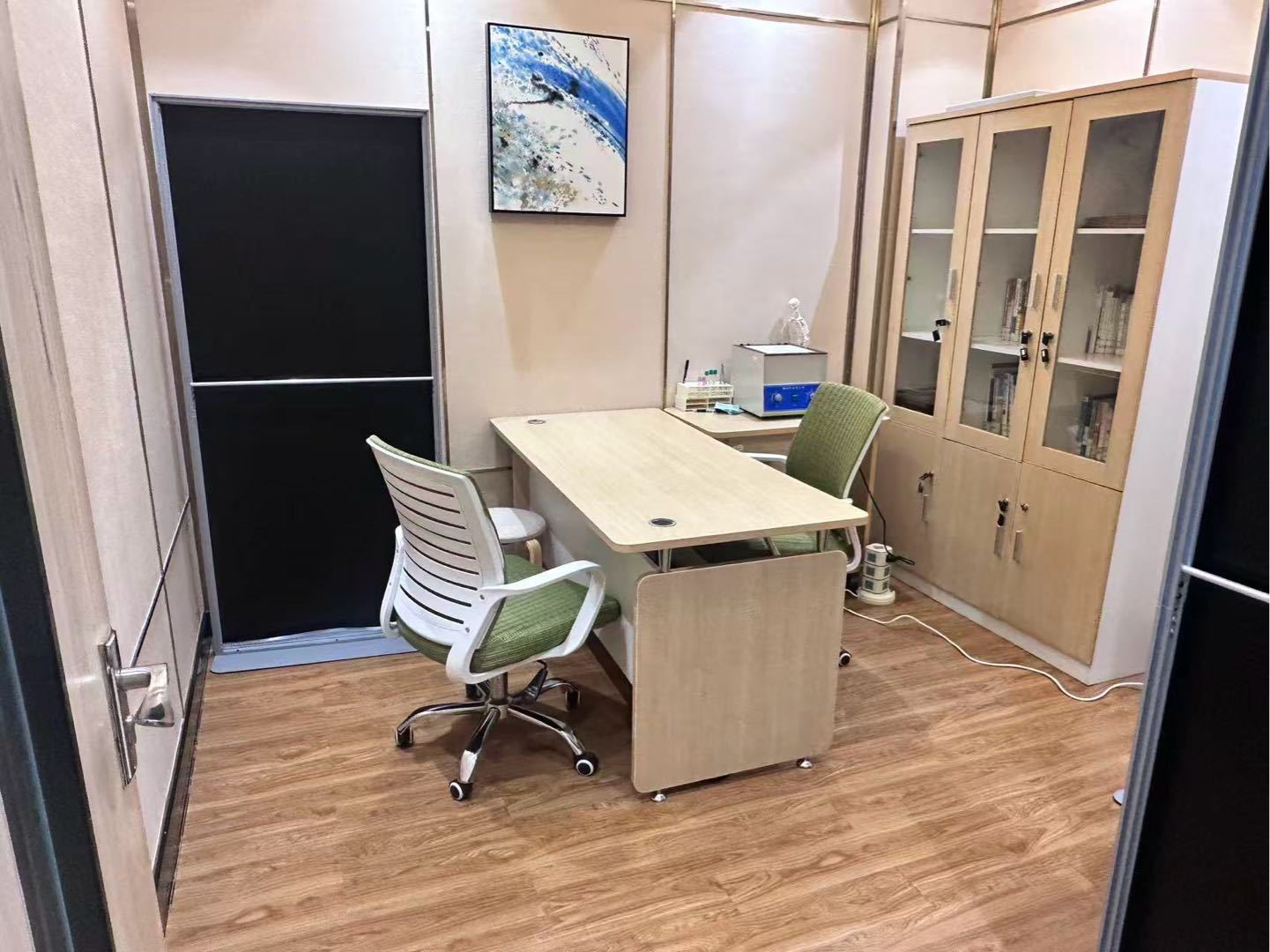 宝能科技园 296㎡ 精装 中层办公室出租