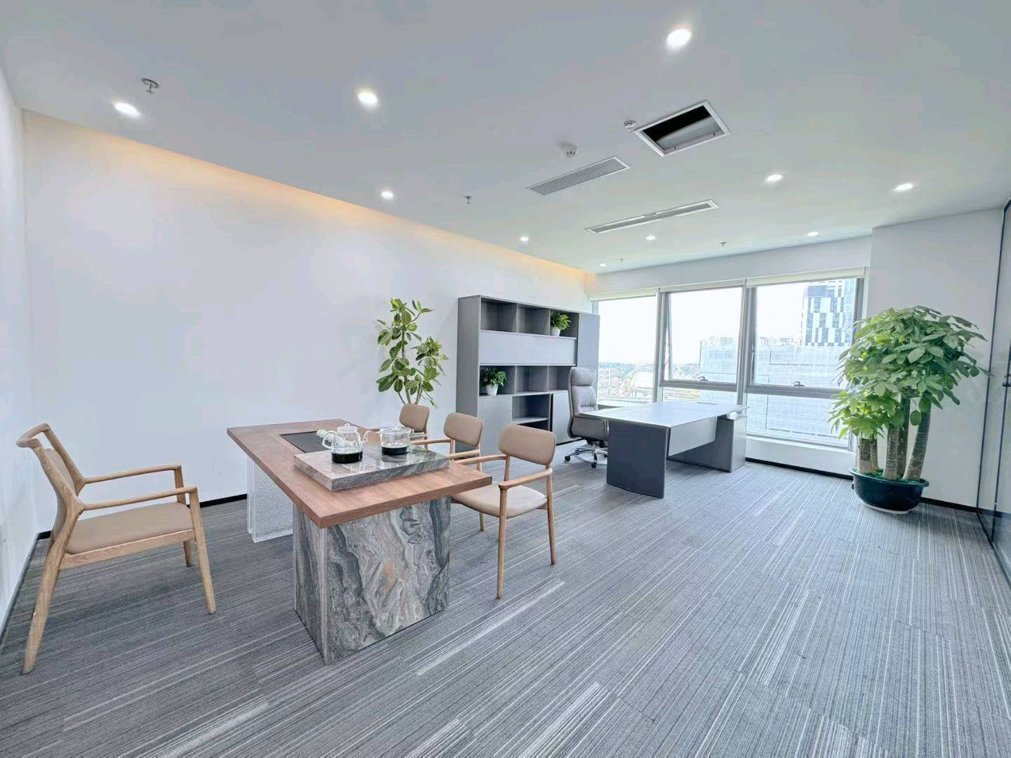 中检大厦 285㎡ 精装 中层办公室出租